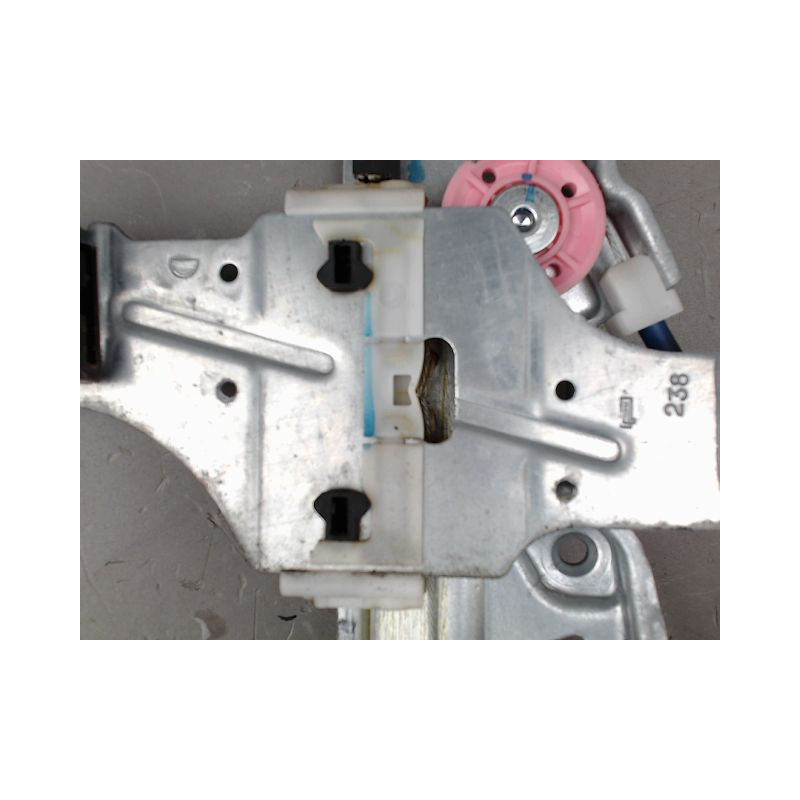 MECANISME LEVE-GLACE ARRIERE DROIT PEUGEOT 208