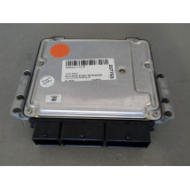 CALCULATEUR MOTEUR RENAULT CLIO