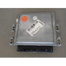 CALCULATEUR MOTEUR RENAULT MEGANE