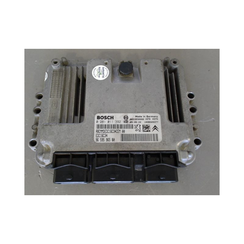 CALCULATEUR MOTEUR CITROEN XSARA