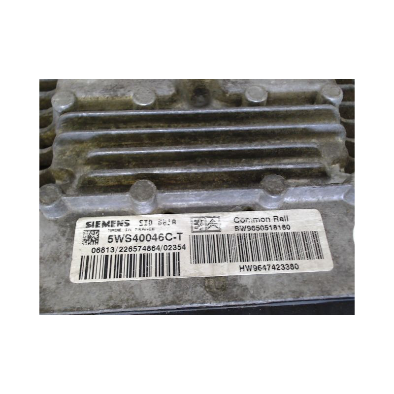 CALCULATEUR MOTEUR CITROEN XSARA