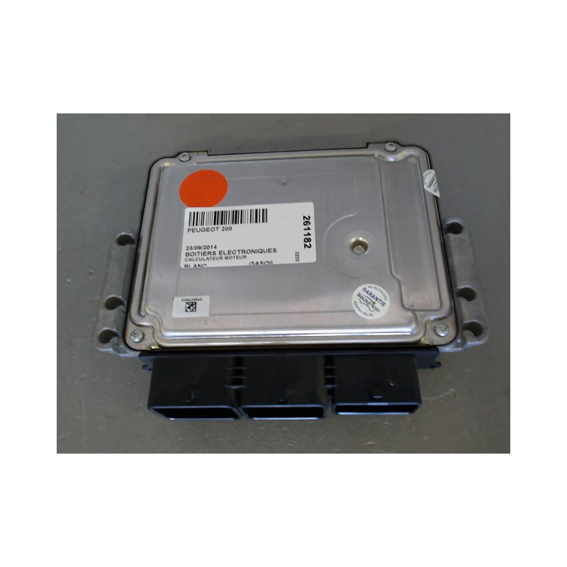 CALCULATEUR MOTEUR PEUGEOT 208