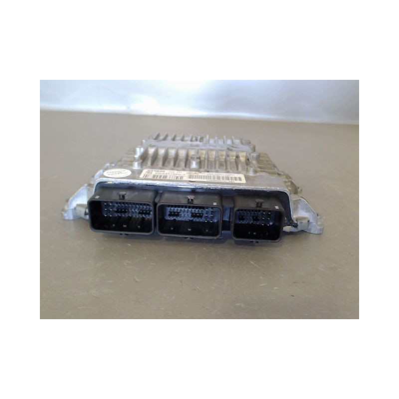 CALCULATEUR MOTEUR CITROEN C5