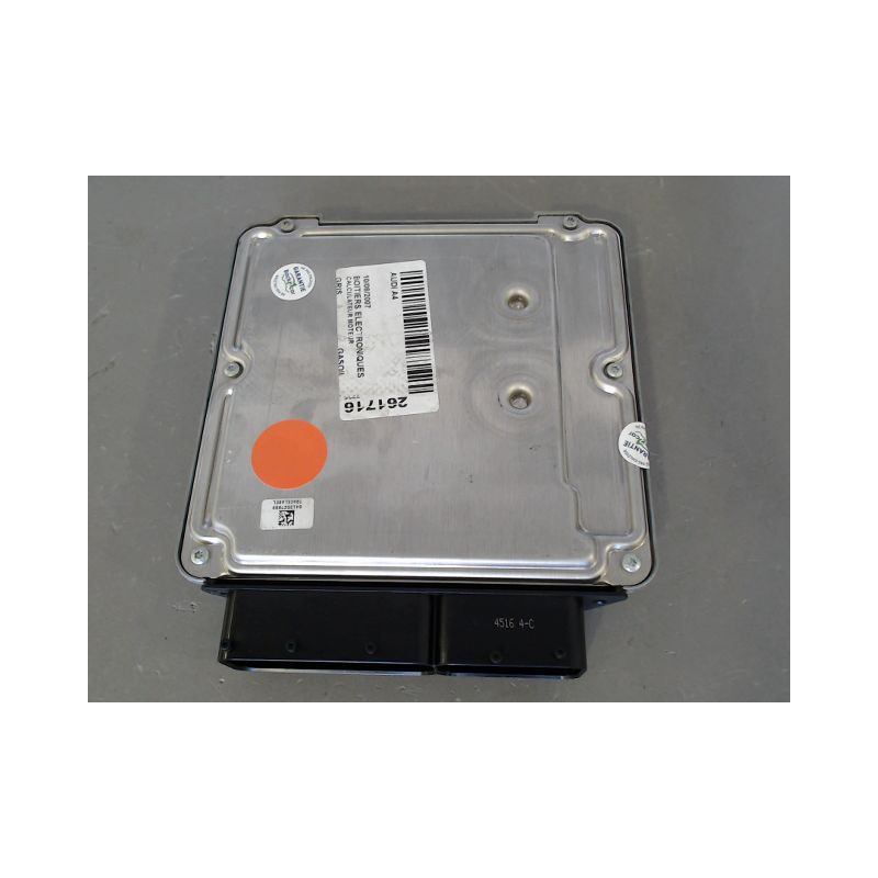 CALCULATEUR MOTEUR AUDI A4