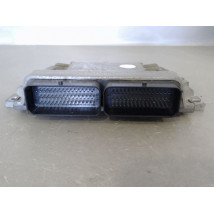CALCULATEUR MOTEUR RENAULT CLIO