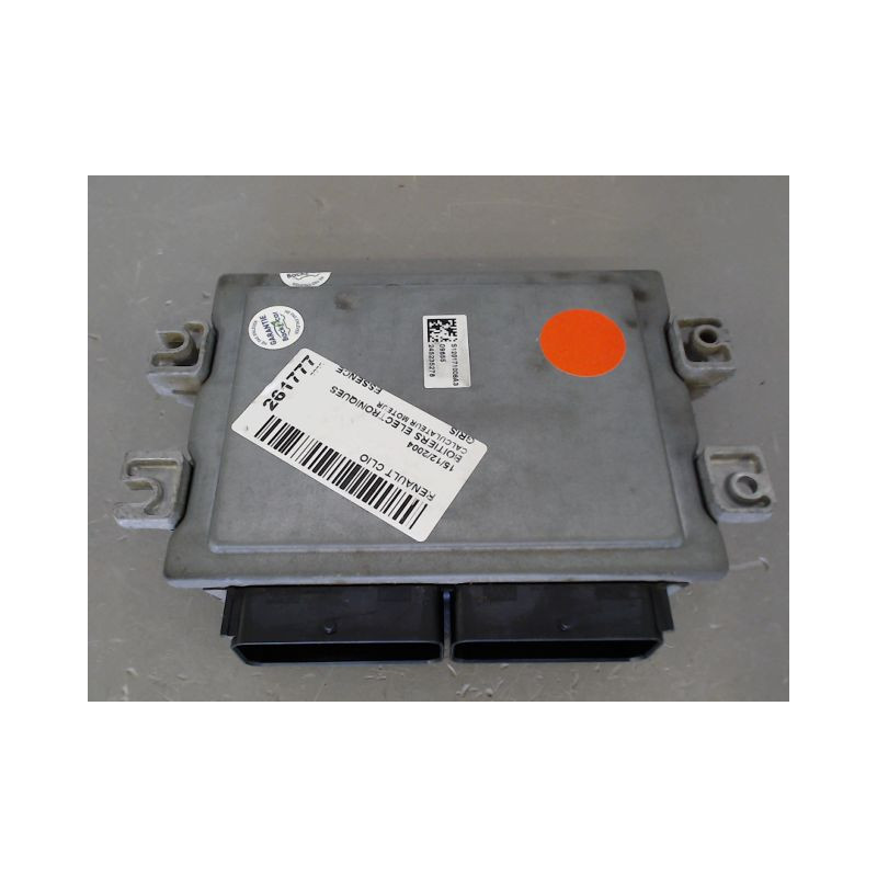 CALCULATEUR MOTEUR RENAULT CLIO
