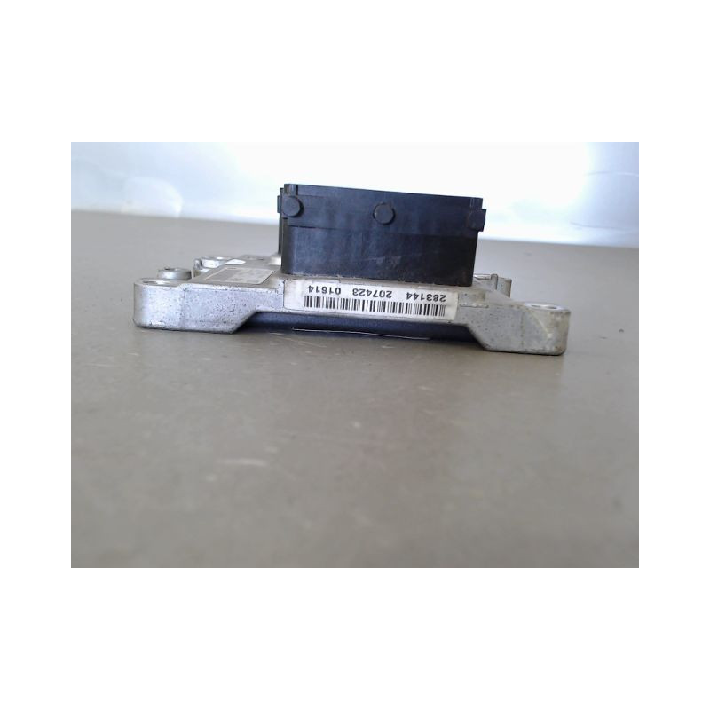CALCULATEUR MOTEUR OPEL CORSA