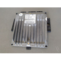 CALCULATEUR MOTEUR RENAULT CLIO