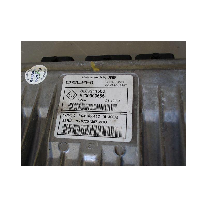 CALCULATEUR MOTEUR RENAULT CLIO