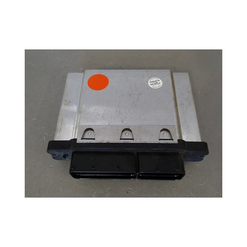CALCULATEUR MOTEUR VOLKSWAGEN GOLF