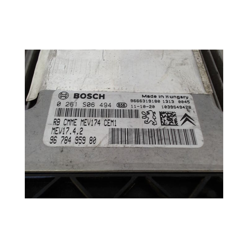 CALCULATEUR MOTEUR PEUGEOT 208