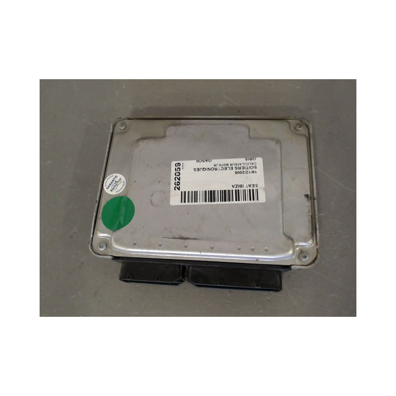 CALCULATEUR MOTEUR SEAT IBIZA