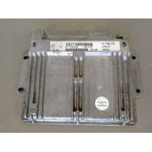 CALCULATEUR MOTEUR RENAULT CLIO