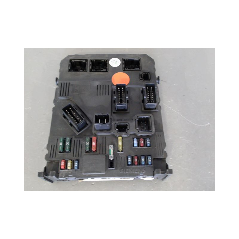 BOITIER GESTION HABITACLE PEUGEOT 206