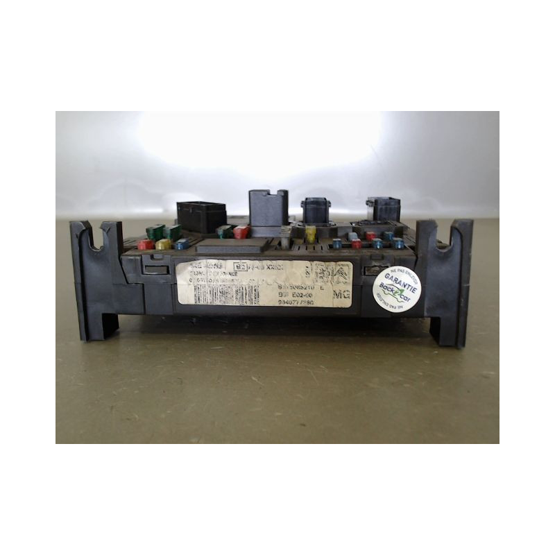 BOITIER GESTION HABITACLE PEUGEOT 206