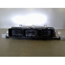 CALCULATEUR MOTEUR FORD FOCUS