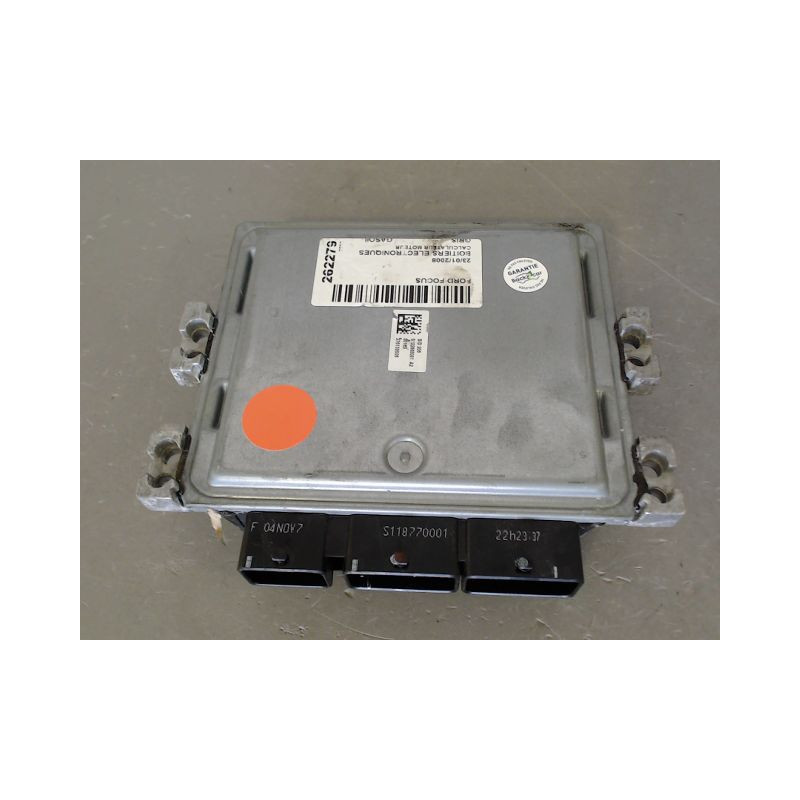 CALCULATEUR MOTEUR FORD FOCUS