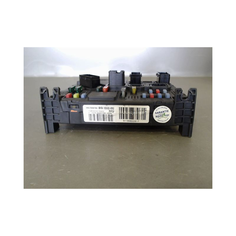 BOITIER GESTION HABITACLE PEUGEOT 206