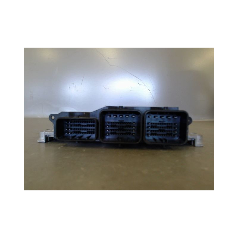 CALCULATEUR MOTEUR CITROEN BERLINGO