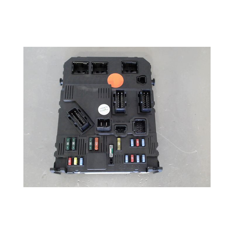 BOITIER GESTION HABITACLE PEUGEOT 206