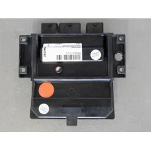 CALCULATEUR MOTEUR RENAULT CLIO