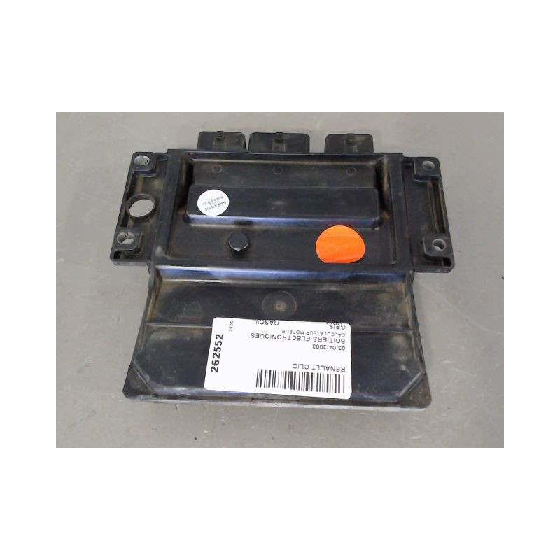 CALCULATEUR MOTEUR RENAULT CLIO