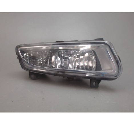 PHARE ANTIBROUILLARD AVD