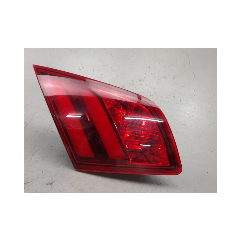 FEU ARRIERE INTERIEUR GAUCHE PEUGEOT 308
