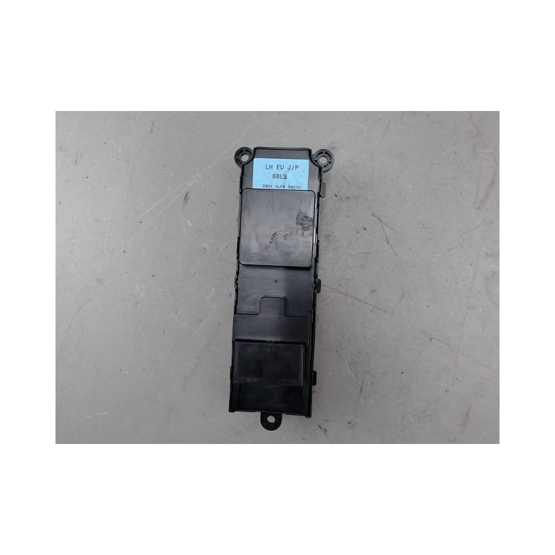 COMMANDE LEVE-GLACE PORTE AVG SUZUKI SWIFT