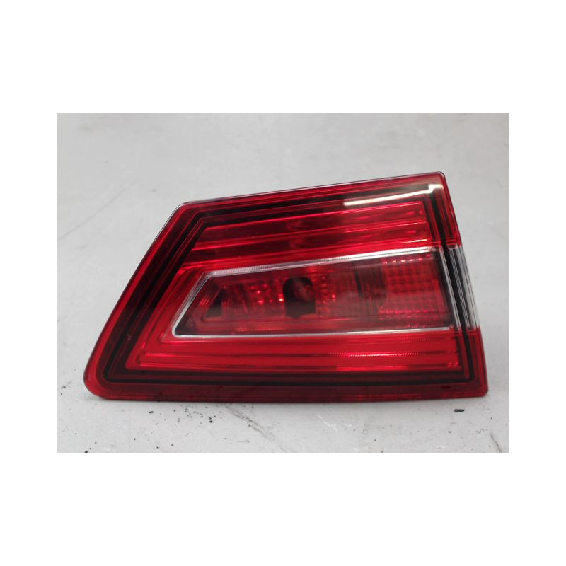 FEU ARRIERE INTERIEUR GAUCHE RENAULT CLIO