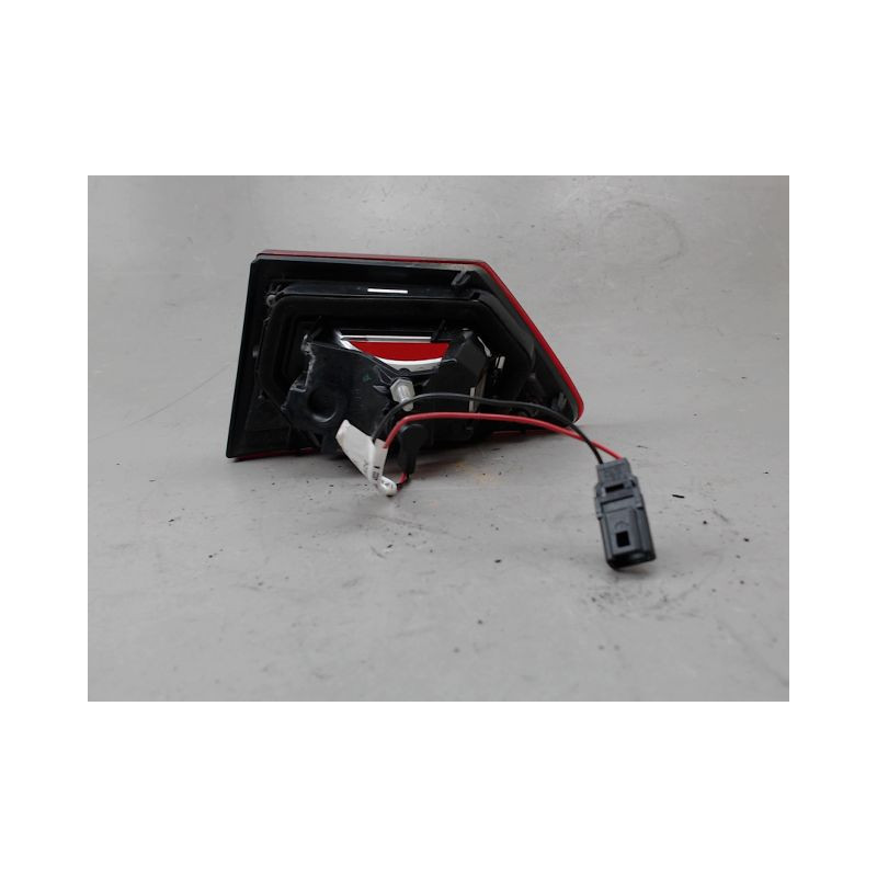 FEU ARRIERE INTERIEUR GAUCHE RENAULT CLIO