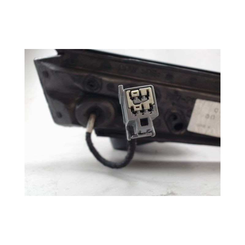 RETROVISEUR EXTERIEUR ELECTRIQUE DROIT FORD FOCUS