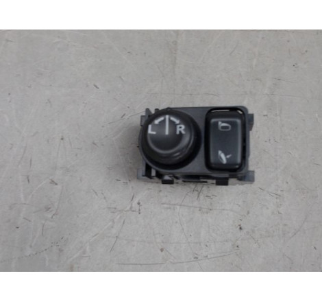 COMMANDE RETROVISSEUR EXT ELECTRIQUE