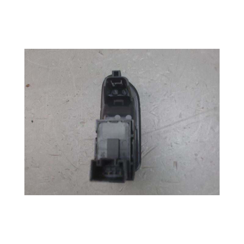 COMMANDE LEVE-GLACE PORTE ARD VOLKSWAGEN GOLF