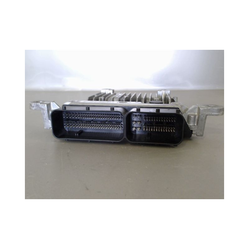 CALCULATEUR MOTEUR MERCEDES CLASSE E