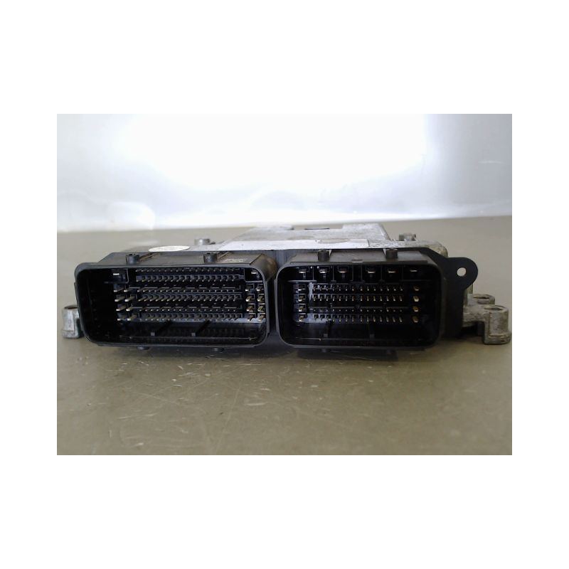CALCULATEUR MOTEUR PEUGEOT 308