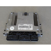 CALCULATEUR MOTEUR RENAULT CLIO