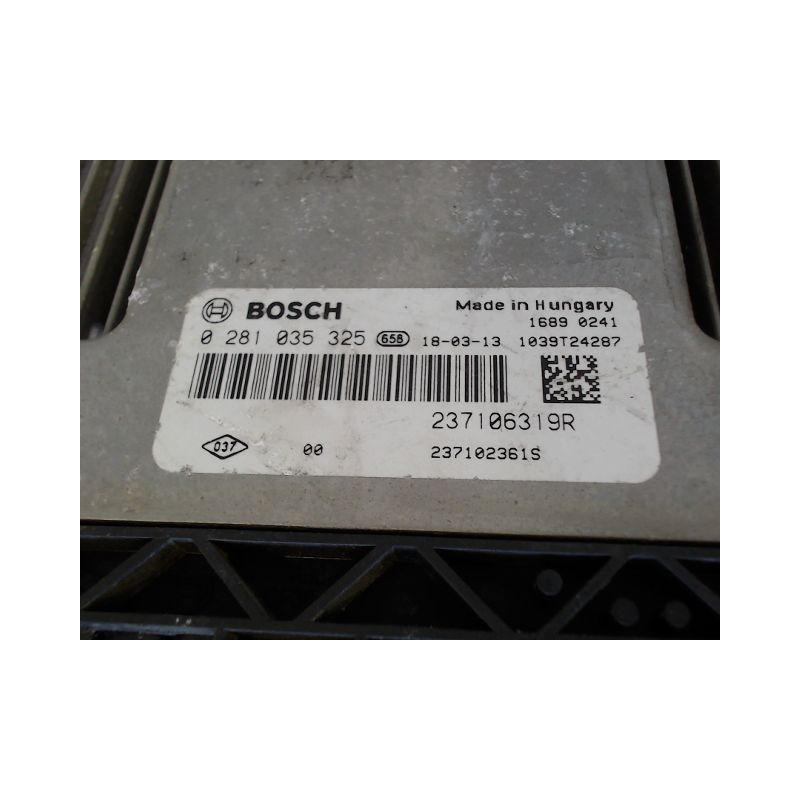 CALCULATEUR MOTEUR RENAULT CLIO
