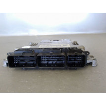 CALCULATEUR MOTEUR RENAULT CLIO