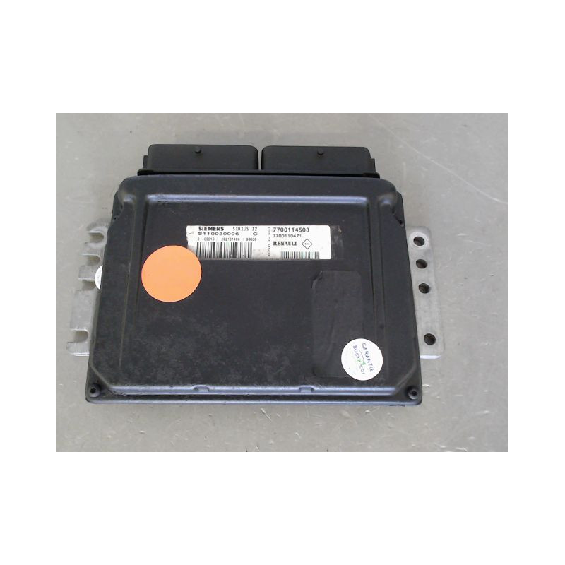 CALCULATEUR MOTEUR RENAULT MEGANE
