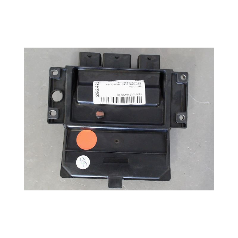 CALCULATEUR MOTEUR RENAULT KANGOO