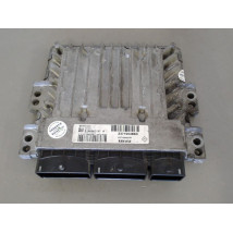 CALCULATEUR MOTEUR RENAULT MEGANE