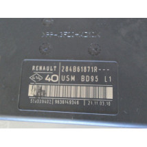 BOITE A FUSIBLES RENAULT MEGANE