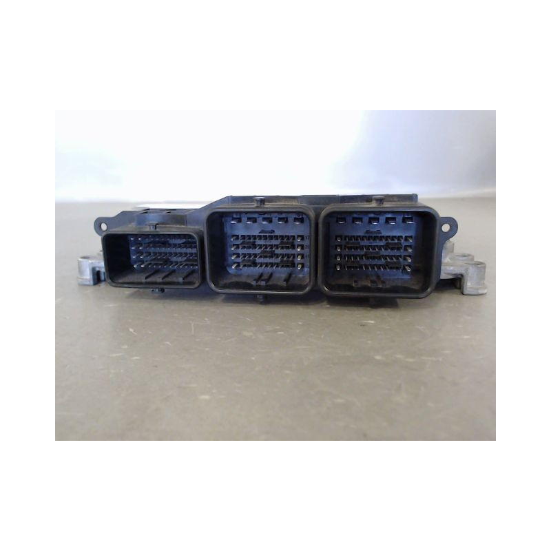 CALCULATEUR MOTEUR PEUGEOT 207