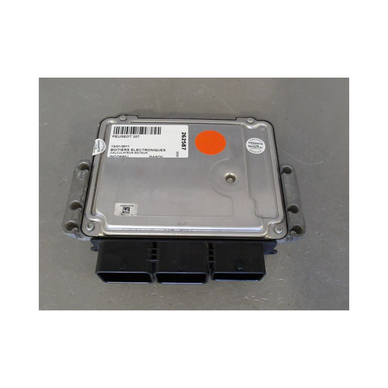 CALCULATEUR MOTEUR PEUGEOT 207