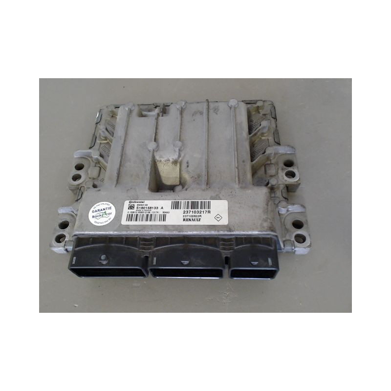 CALCULATEUR MOTEUR DACIA DOKKER