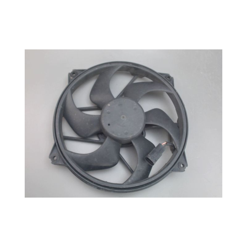 MOTEUR VENTILATEUR RADIATEUR CITROEN C4