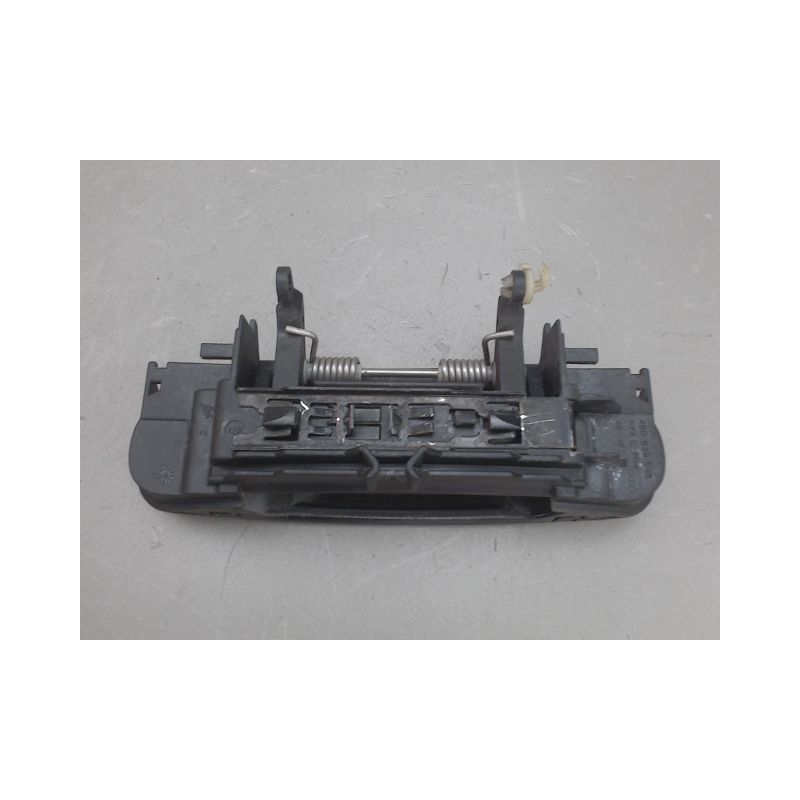 POIGNEE EXTERIEURE PORTE ARRIERE DROIT AUDI A4