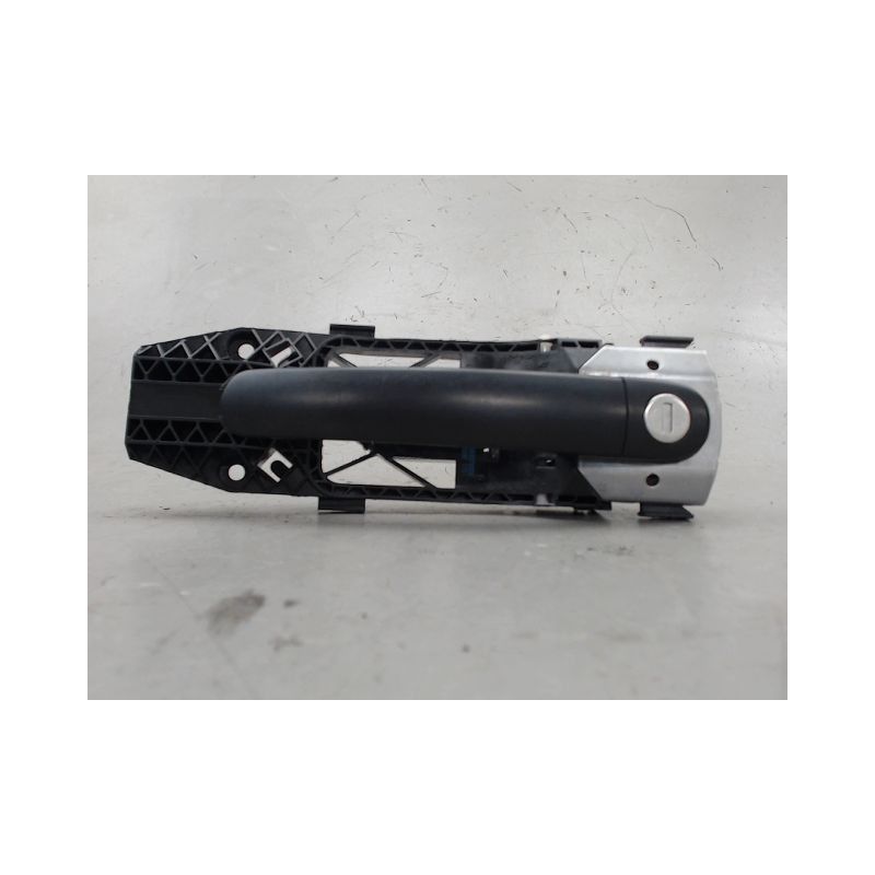 POIGNEE EXTERIEURE PORTE AVANT GAUCHE VOLKSWAGEN POLO