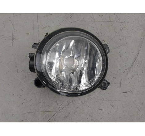 PHARE ANTIBROUILLARD AVD